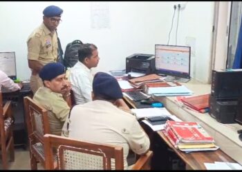 E-चालान की प्रक्रिया का एसपी त्रिलोक बंसल ने लिया जायजा, समयबद्ध एवं व्यवस्थित तरीके से प्रक्रिया करने के दिए निर्देश