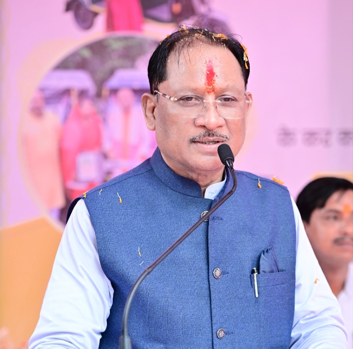 जशपुर में आधुनिक फुटबॉल स्टेडियम के निर्माण के लिए 5.49 करोड़ रुपये की प्रशासकीय स्वीकृति