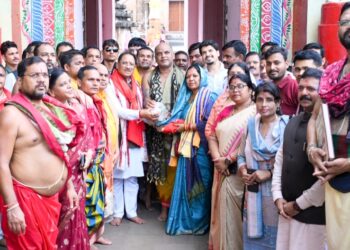 भगवान लिंगराज के दर्शन कर मुख्यमंत्री विष्णु देव साय ने की प्रदेश की सुख-समृद्धि और खुशहाली की कामना