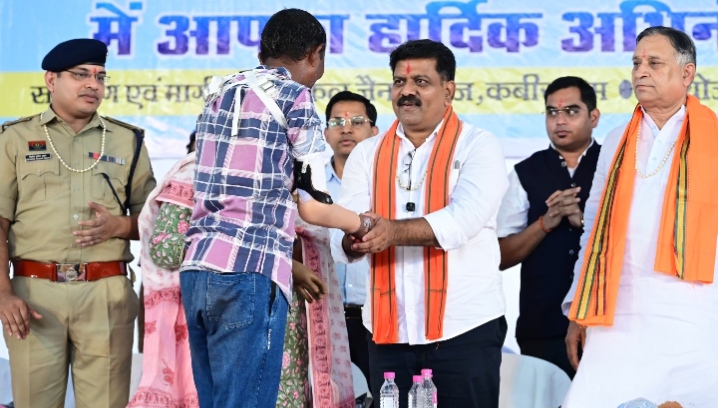 दिव्यांगजनों को आत्मनिर्भर बनाना ही सेवा का उद्देश्य है– उप मुख्यमंत्री विजय शर्मा