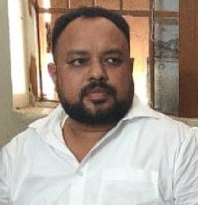 अनुविभागीय अधिकारी (राजस्व) एवं दण्डाधिकारी कार्यालय का बाबू 10 हजार रुपए रिश्वत लेते गिरफ्तार