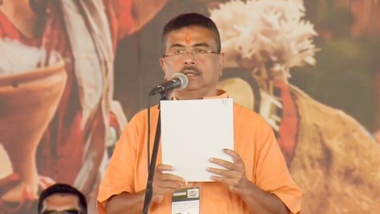 शुभेंदु अधिकारी ने पश्चिम बंगाल के मुख्यमंत्री पद की शपथ ली, 5 मंत्रियों ने भी ली पद एवं गोपनीयता की शपथ