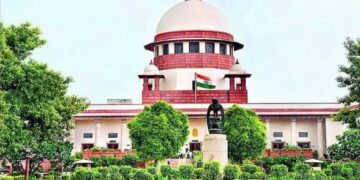 सलवार खींचना, छाती दबाना रेप की कोशिश नहीं…हाईकोर्ट की टिप्पणी पर सुप्रीम कोर्ट का आरोपी को नोटिस