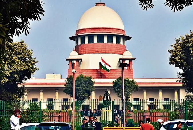 डिलीवरी के एक साल बाद IPS की ट्रेनिंग रोकने के नियम पर SC का सवाल—फिट हैं तो क्यों रोक रहे हैं?