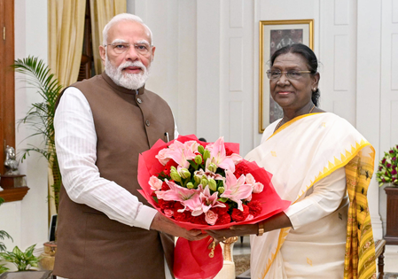 प्रधानमंत्री नरेंद्र मोदी का आज 76वाँ जन्मदिन: पूरा देश दे रहा बधाई, जगह-जगह अनेको कार्यक्रम आयोजित